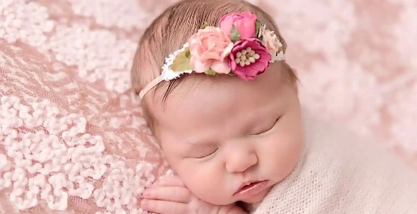 صور بنات مواليد