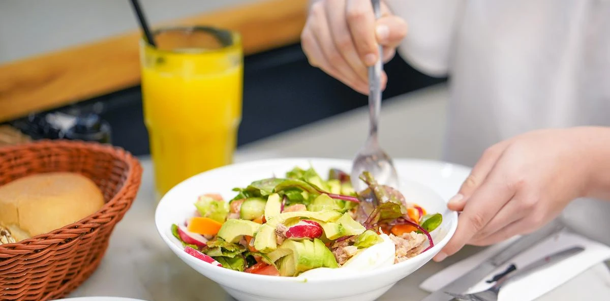 نظام غذائي صحي لانقاص الوزن ويخلص الجسم من السموم 1 نظام غذائي صحي