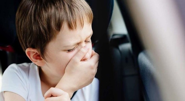 أسباب القيء عند الأطفال بالليل 3 أسباب القيء عند الأطفال بالليل