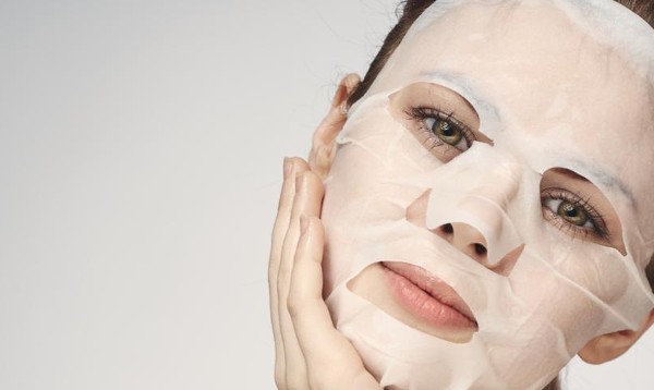 ماسكات لتفتيح البشرة الجافة والدهنية والمختلطة 2 ماسكات لتفتيح البشرة الجافة والدهنية والمختلطة