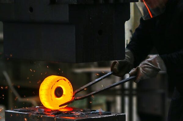 اوسبيلدونغ حدادة و 4 متطلبات يجب توافرها بالمتدرب 4 اوسبيلدونغ حدادة