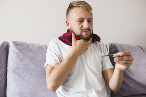 علاج إلتهاب الحلق و 8 طرق للوقاية 3 إلتهاب الحلق