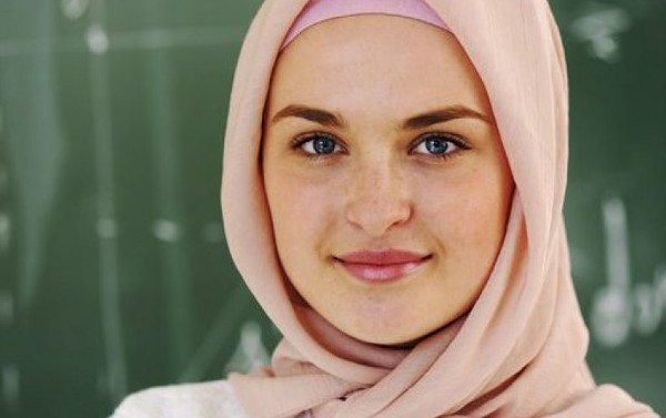 كيف أكون جميلة و جذابة ؟ 2 كيف أكون جميلة و جذابة