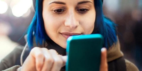 كيف اجعل شخصا يراسلني ؟ 4 كيف اجعل شخصا يراسلني