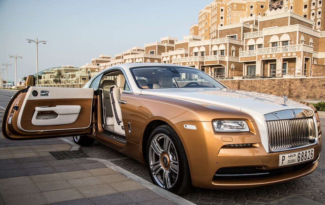 سيارة روز رايز معشوقة المشاهير 1 سيارة روز رايز 2021