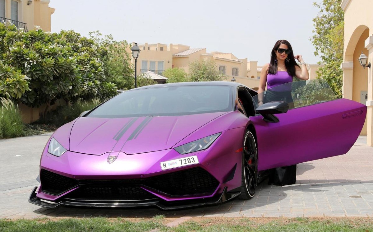 افضل معارض السيارات في السويد 1 معارض السيارات في السويد