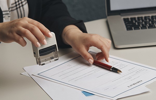 كم راتب كاتب العدل في ألمانيا ؟ 4 كاتب العدل في ألمانيا