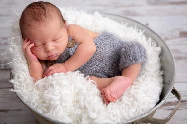 أسماء صبيان أجنبية