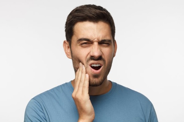 علاج ألم الأسنان الشديد