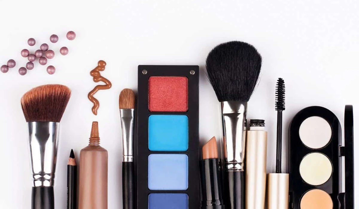 أنواع أدوات تجميل البشرة 1 أدوات تجميل البشرة