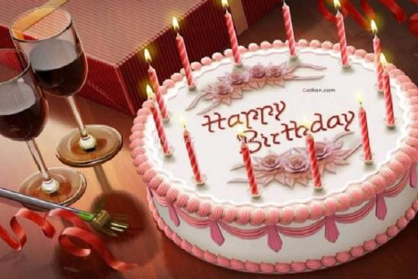 صور عيد ميلاد لتهنئة الأحباب والأصحاب وأجمل صور Happy Birthday 10 تورتة عيد ميلاد