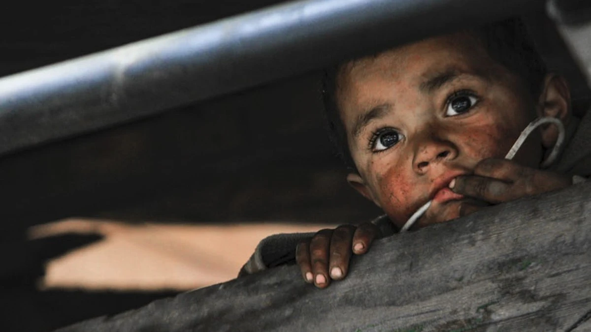 فضل كفالة اليتيم وحكم التبني في الإسلام 1 كفالة اليتيم