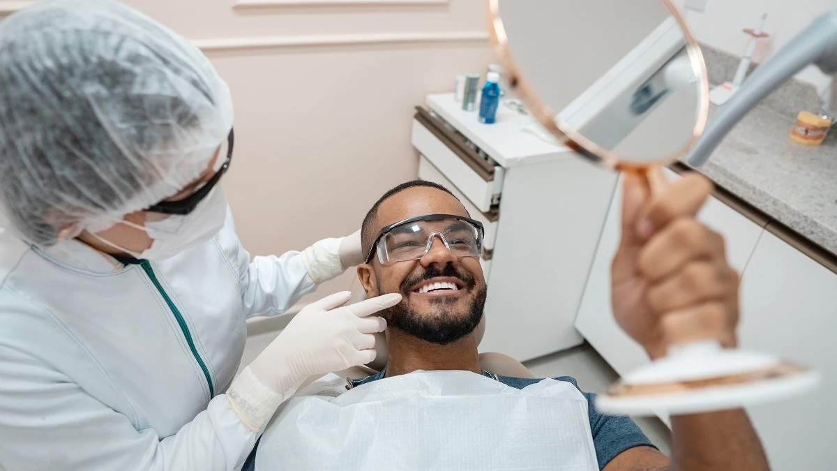طبيب أسنان عربي في شتوتغارت