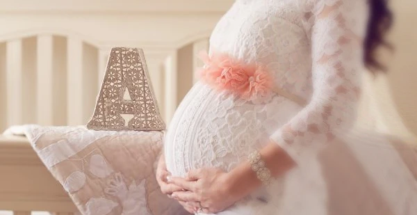 أجمل صور حوامل للسيدات مميزة جدا 19 صور حامل جمبلة