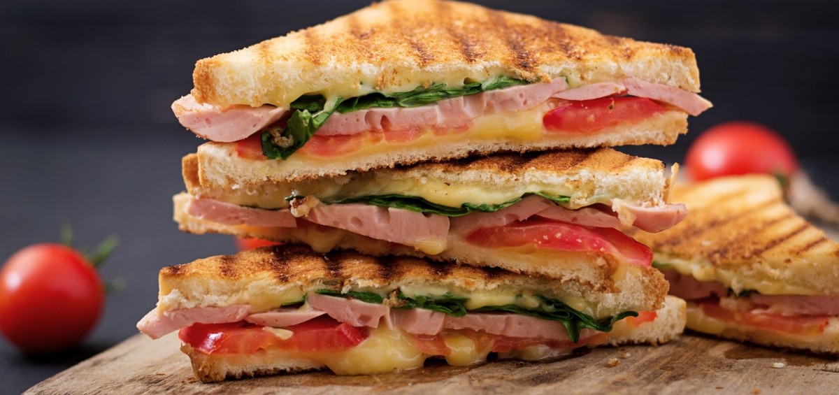 كيفية عمل كلوب ساندوتش شهي في البيت 1 كلوب ساندوتش