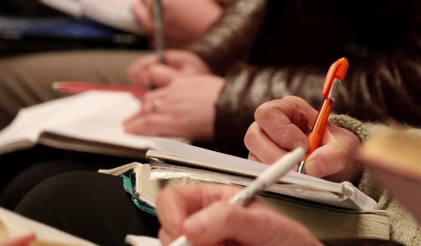 كيف تصبح طالبا متفوقا ؟ وأهم خطوات التفوق 8 كيف تصبح طالبا متفوقا ؟