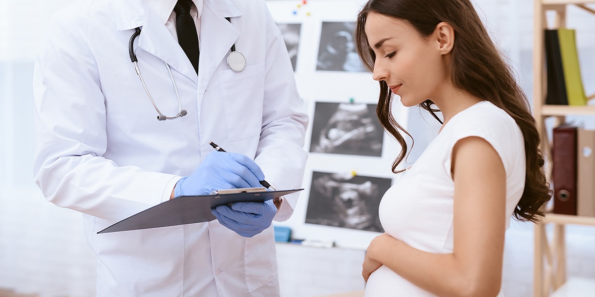 طبيب نسائي عربي في باريس 1 طبيب نسائي عربي في باريس