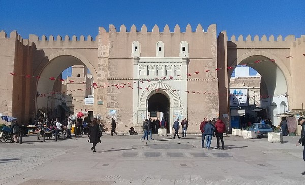 السياحة في صفاقس واجمل المعالم بها 3 المدينة المنورة باب ديوان