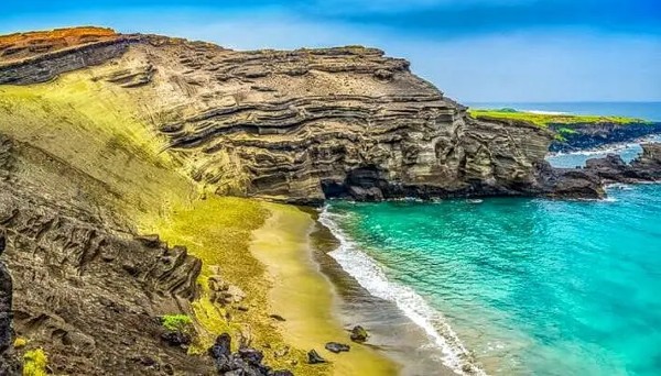 السياحة في هاواي شاطئ باباكوليا