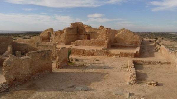 السياحة في صفاقس واجمل المعالم بها 11 موقع طينة الأثري