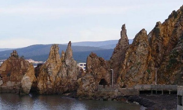 السياحة في طبرقة واهم المعالم بها 8 إبر طبرقة