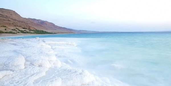 ما هي اشد البحار ملوحة في العالم ؟ 2 اشد البحار ملوحة في العالم