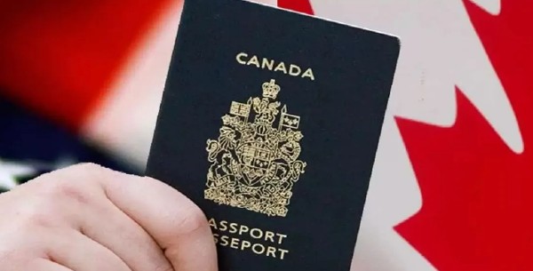 الحصول على الجنسية الكندية