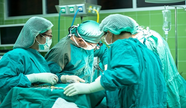 طبيب عربي أنف وأذن وحنجرة في فوبرتال