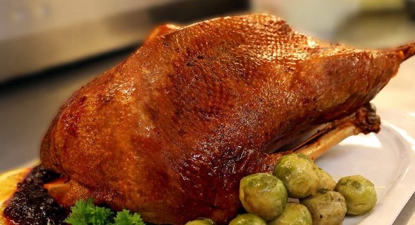 طريقة عمل الحمام المحشي فاطمة ابو حاتي 4 طريقة عمل الحمام المحشي فاطمة ابو حاتي