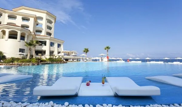 السياحة في طبرقة واهم المعالم بها 5 فندق مارينا برستيج