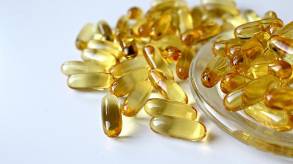 اهم فوائد زيت كبد الحوت للنساء 4 فوائد زيت كبد الحوت للنساء