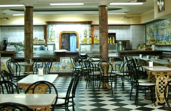 مطعم ثيستينتو جاستروبار