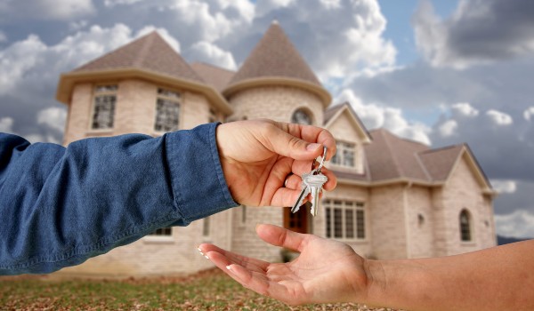 شروط شراء العقارات والحصول على الإقامة في الدنمارك 2 الإقامة في الدنمارك