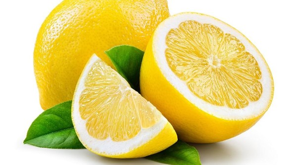 أضرار الليمون على القلب