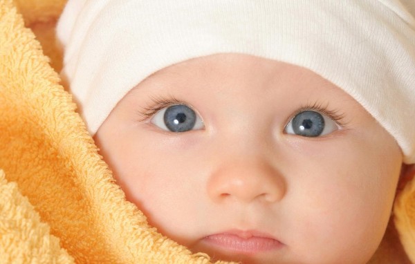 اسماء بنات اجنبية من ثلاثة حروف