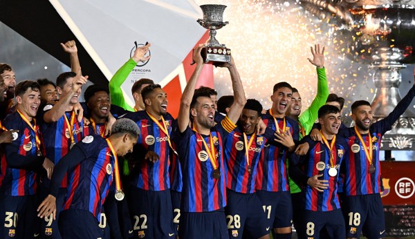 اجمل خلفيات برشلونة فخمة للهاتف 10 خلفيات برشلونة فخمة للهاتف9