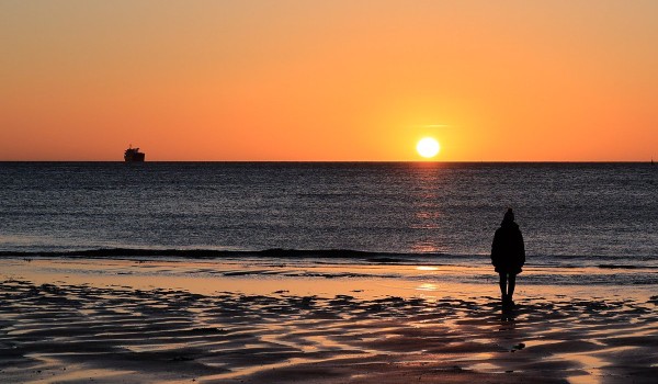 عبارات قصيرة عن البحر رومنسية 4 عبارات قصيرة عن البحر