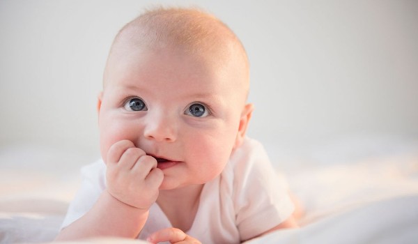 رسالة مباركة مولود جديد للأصدقاء 4 رسالة مباركة مولود جديد