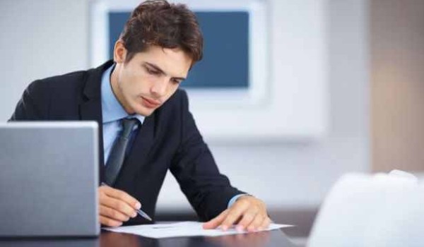 رسالة تهنئة بالعمل للأصدقاء 4 رسالة تهنئة بالعمل للأصدقاء