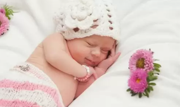 معنى اسم دالا وصفاته 4 معنى اسم دالا