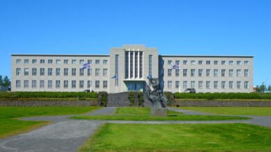 منحة دراسية مجانا في أيسلندا